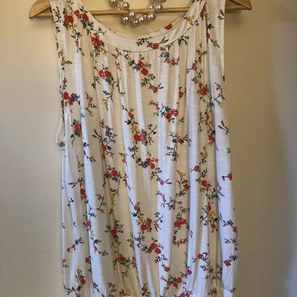LOFT Floral Print Tank top